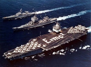 Kekuatan armada laut Amerika Syarikat sering dijadikan alat propaganda dan perang saraf terhadap negara-negara yang tidak sealiran dengan kehendak mereka 