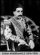 Sultan Abdulhamid II menghadapi tekanan kuasa Barat dan ancaman subversi oleh pihak pembangkang 